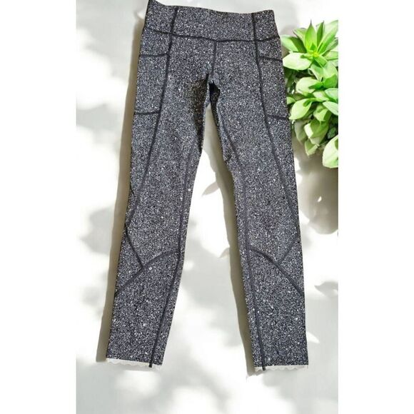 Lululemon Size 4 Tight Stuff Reflective - Picture 1 of 5